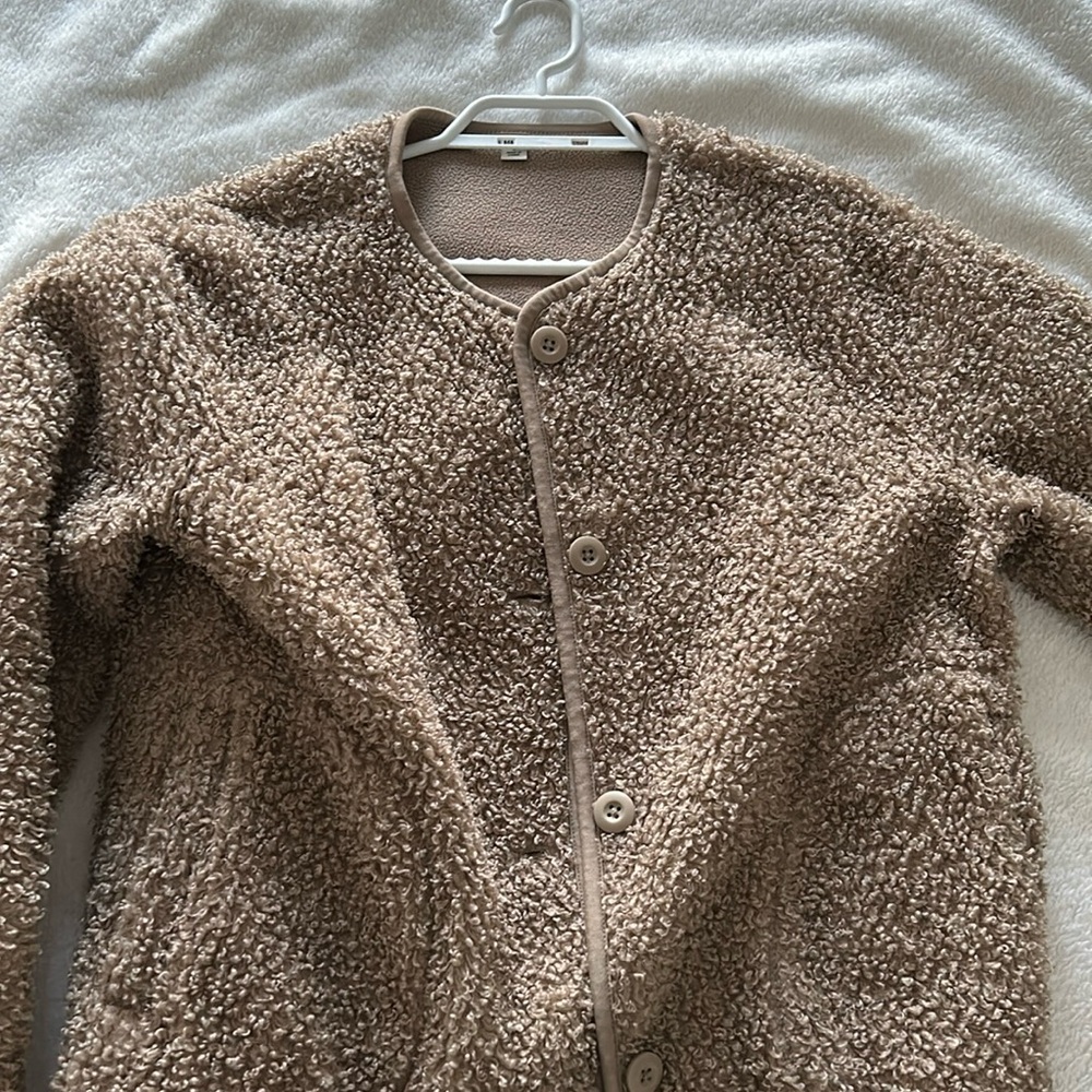 Uniqlo teddy coat